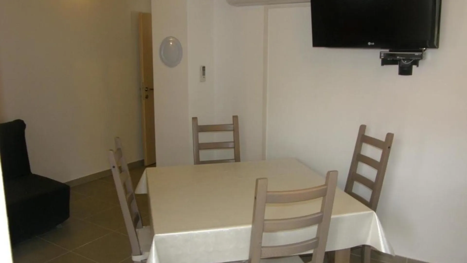 Apartamento Appartement In Baska Mit Eigenem Balkon - B59556 Croácia